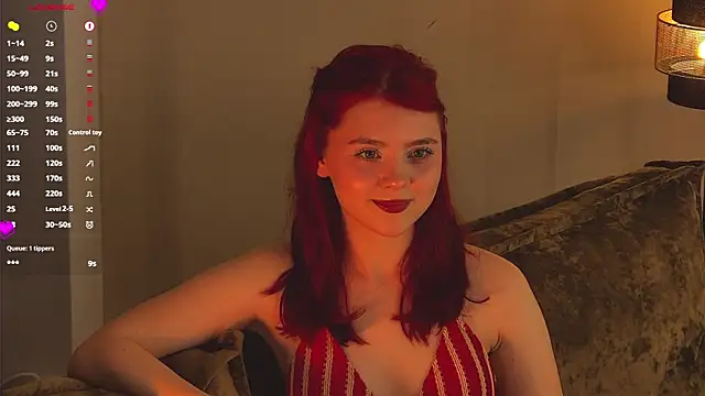 Nora__Ray webcam