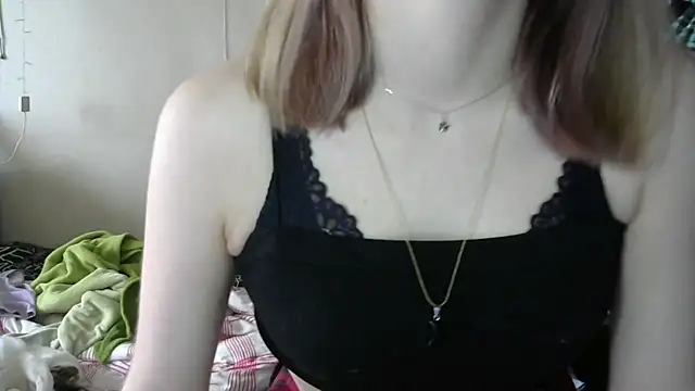 WinifredLunney webcam