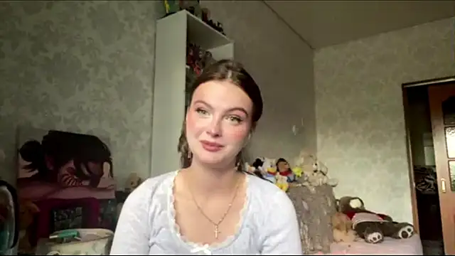 BettyBennerson webcam