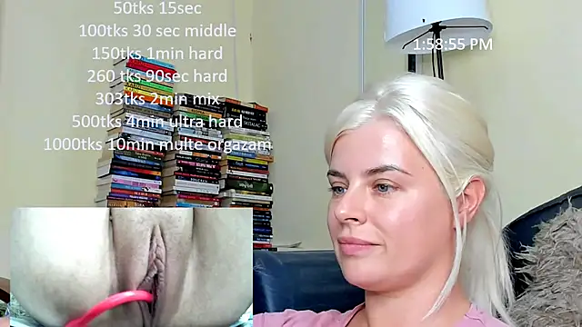queenofthenighttt webcam