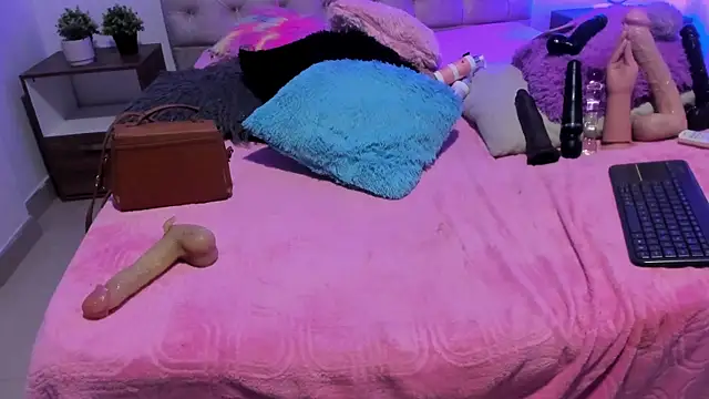 naomy_68 webcam