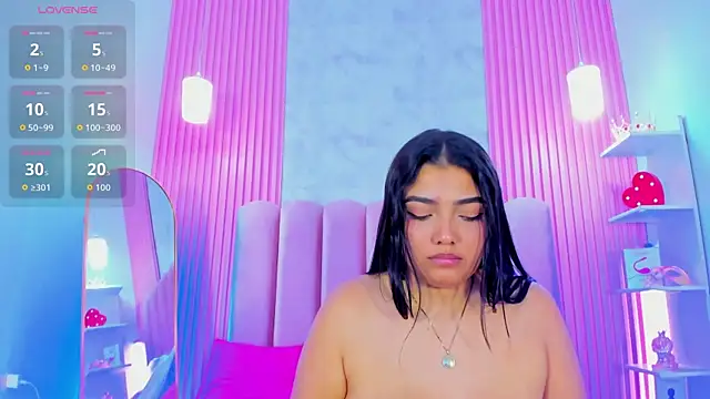 ArianaRougee webcam