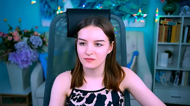 KellieBanshe webcam
