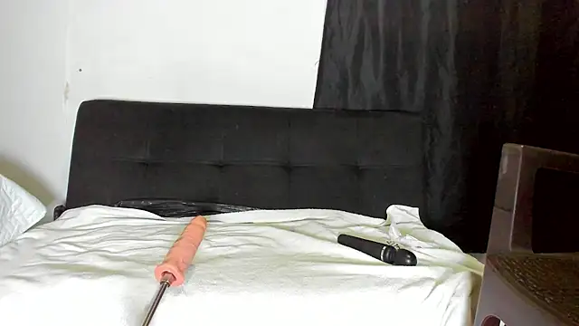 zoley_watson2 webcam