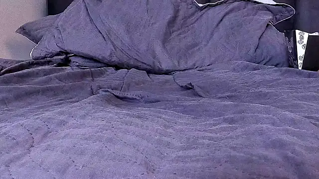 maddy__howard webcam