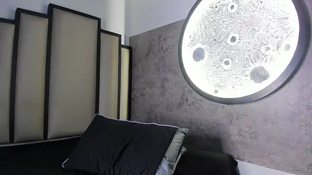 Kitty_lovee_23 webcam