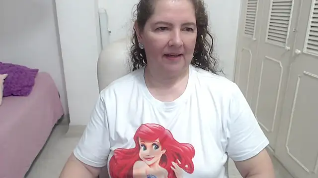 leonela_69 webcam