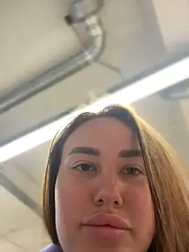 KiraSunshine webcam