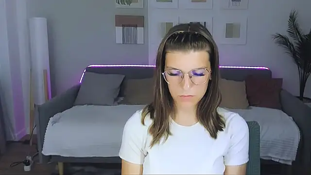 AnnaThorne webcam