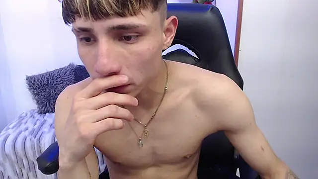Yao_23 webcam