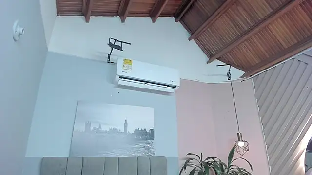 valery_rivers webcam