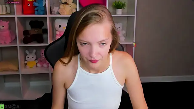 Neelly_Collins live cam on StripChat