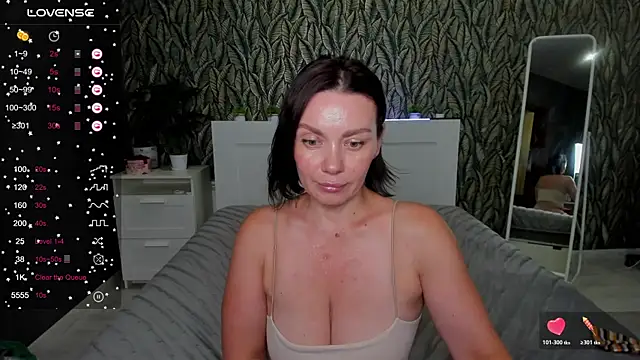 EveLibston webcam
