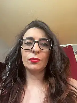 curvy_bigtitts - Curvy_bigtitts's free webcam