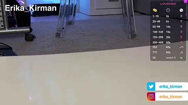 Erika_Kirman webcam