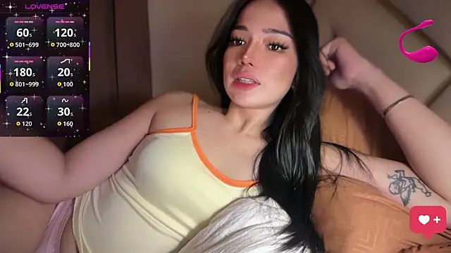 _hadahera Live Web Cam Show