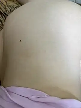 JuicyGamess Live Web Cam Show