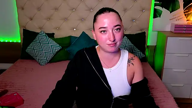 AVA_MAXIMUS webcam