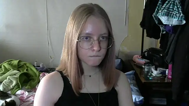 WinifredLunney webcam