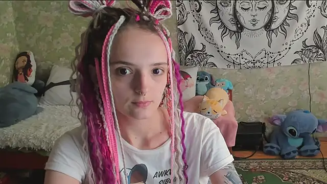 Cutie_Adelia webcam