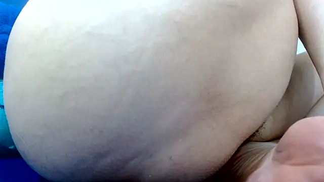 thebesthairypussy2 webcam