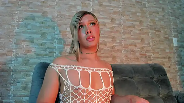 Dreams_Chloe Live Web Cam Show