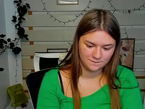 Josephine_Kiss webcam