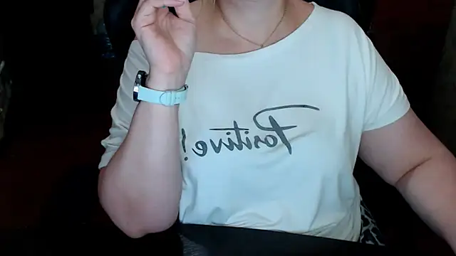 AlisaHot55 webcam