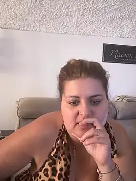 Velvetshadow_48 webcam