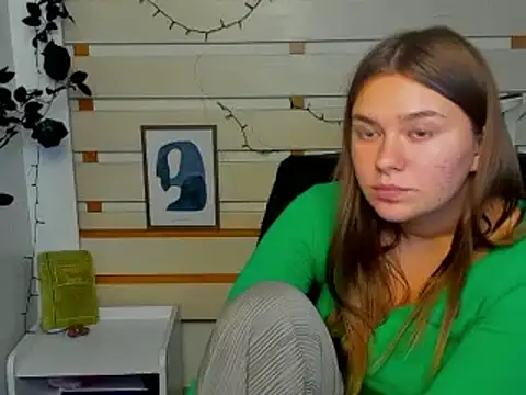 Josephine_Kiss webcam