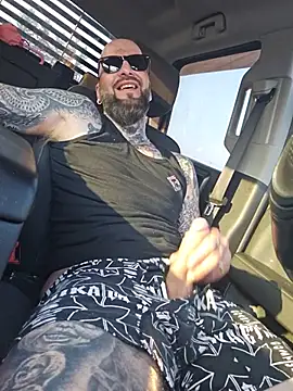 Beardedtattood Live Web Cam Show