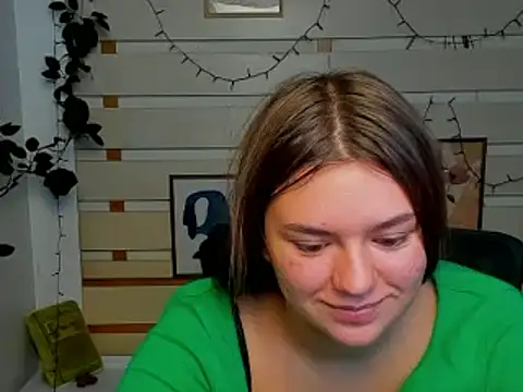 Josephine_Kiss webcam