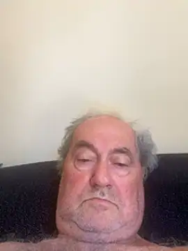 csikar Live Web Cam Show