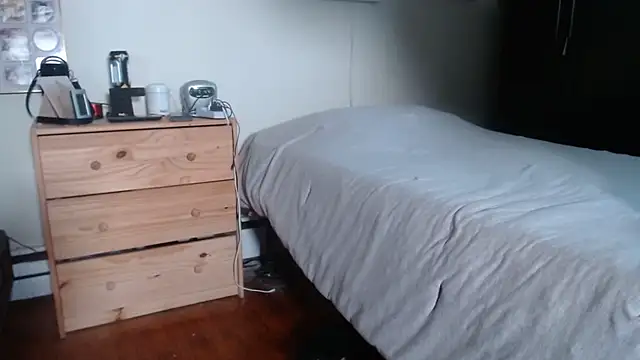 hottottrot691 Live Web Cam Show