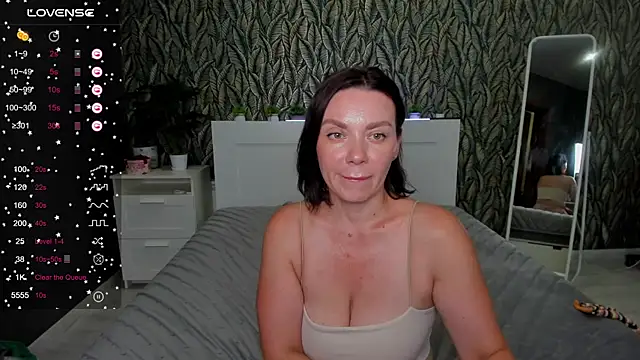 EveLibston webcam