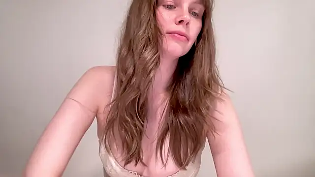 Nikki_Mimimi webcam