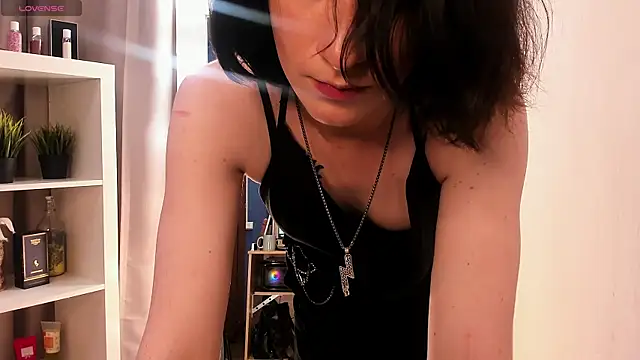 MickeQuinee Live Web Cam Show