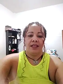 Brunette_sasha webcam