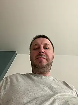 DorianJeday webcam