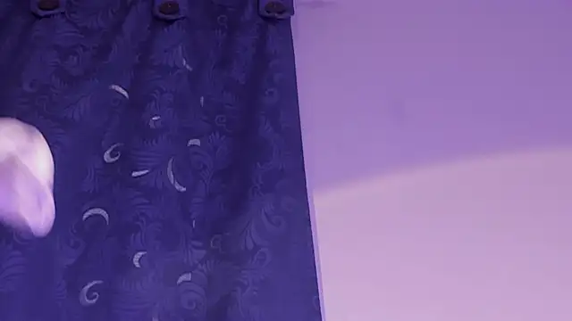 Megan_222_ webcam