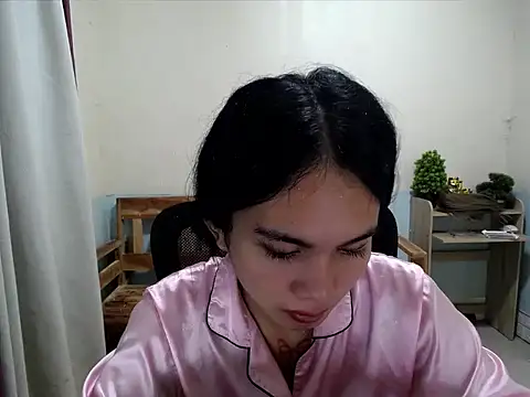 devine_goddess webcam