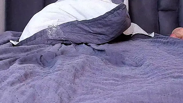 maddy__howard webcam