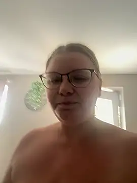 LucieLouBabe webcam