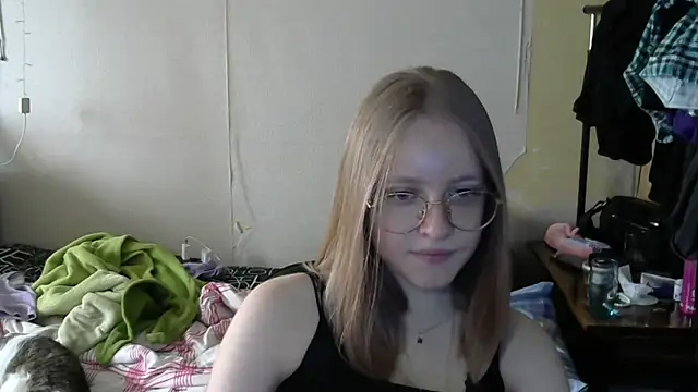 WinifredLunney webcam