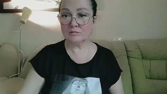 infinity_loveliness webcam