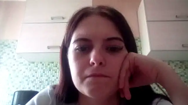 KikiAmino webcam