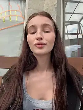 -missbehaving- Live Web Cam Show