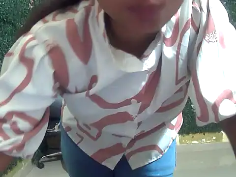 Ruhi_Hotty webcam