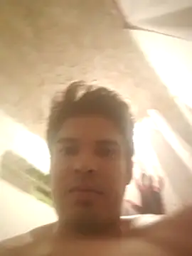 Aguilarcruzkevin31 webcam