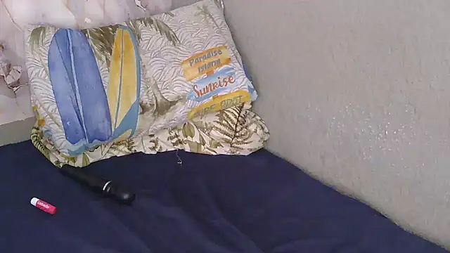 HornyBlackSlut webcam